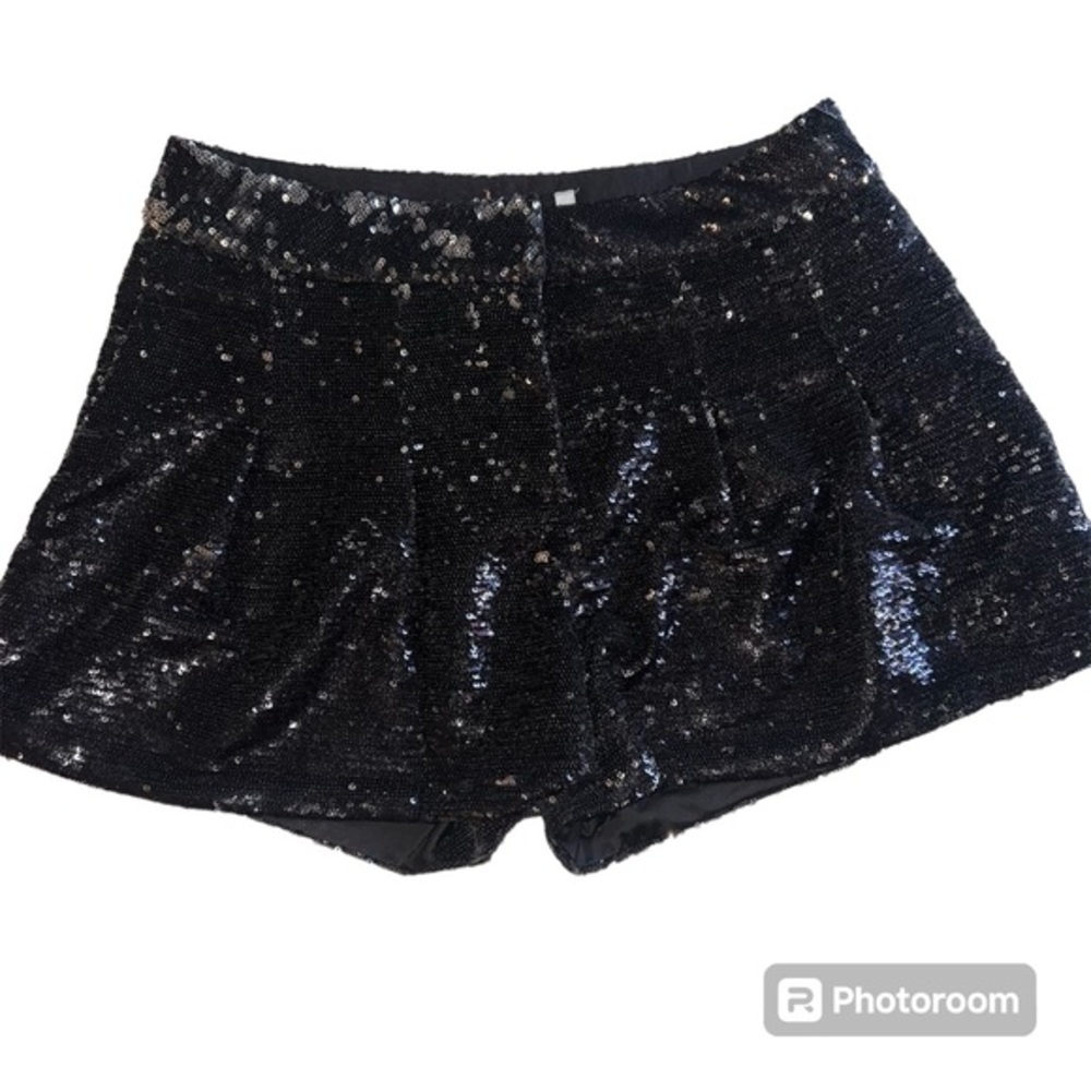 6126 by Lindsay Lohan Black Sequin Tap Shorts Size Medium